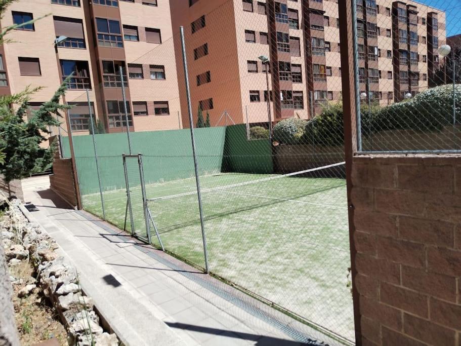 Madrid Wanda Aeropuerto Ifema Plenilunio Dy Apartment Exterior photo